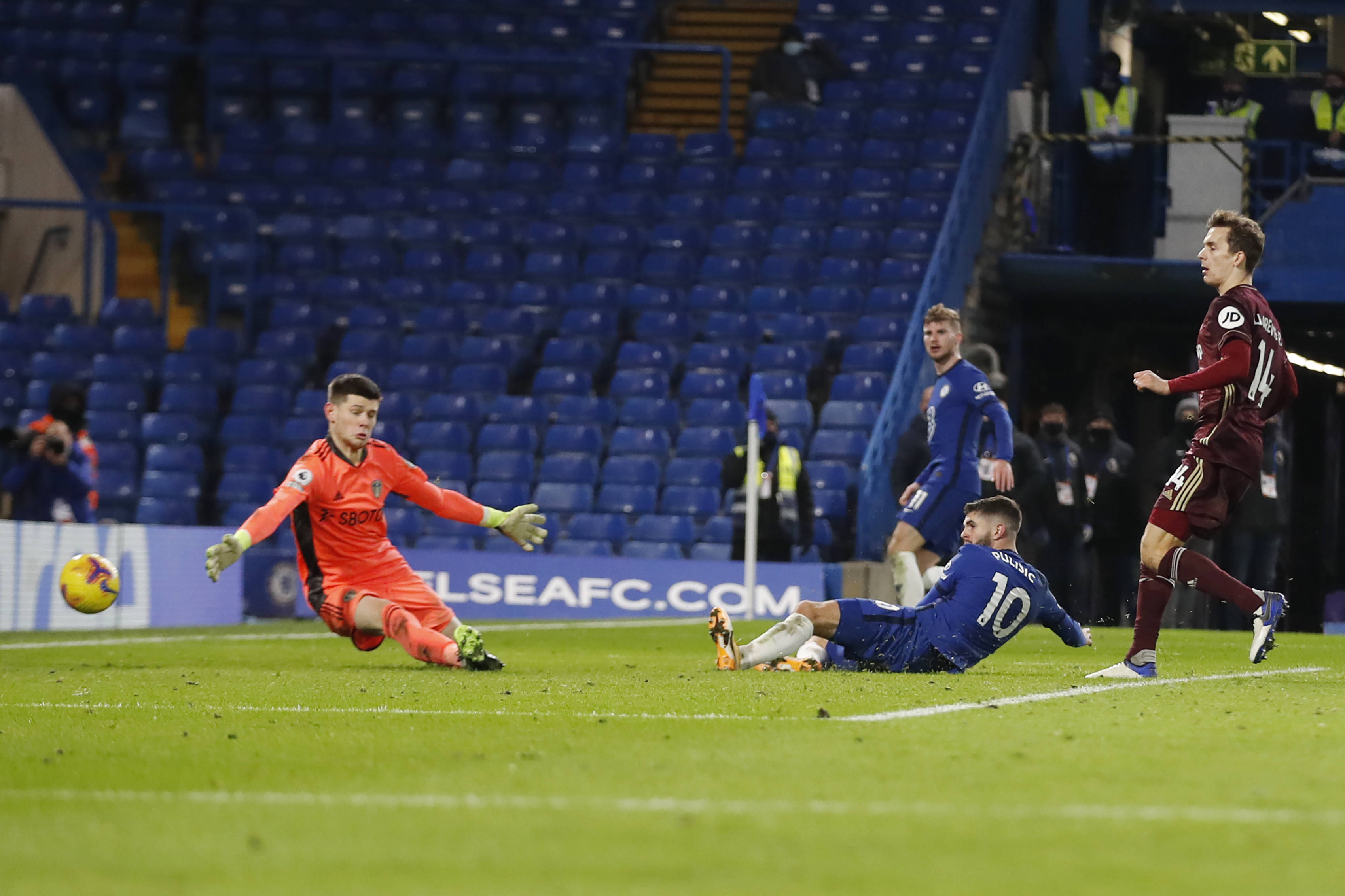 相較之下 相較之下