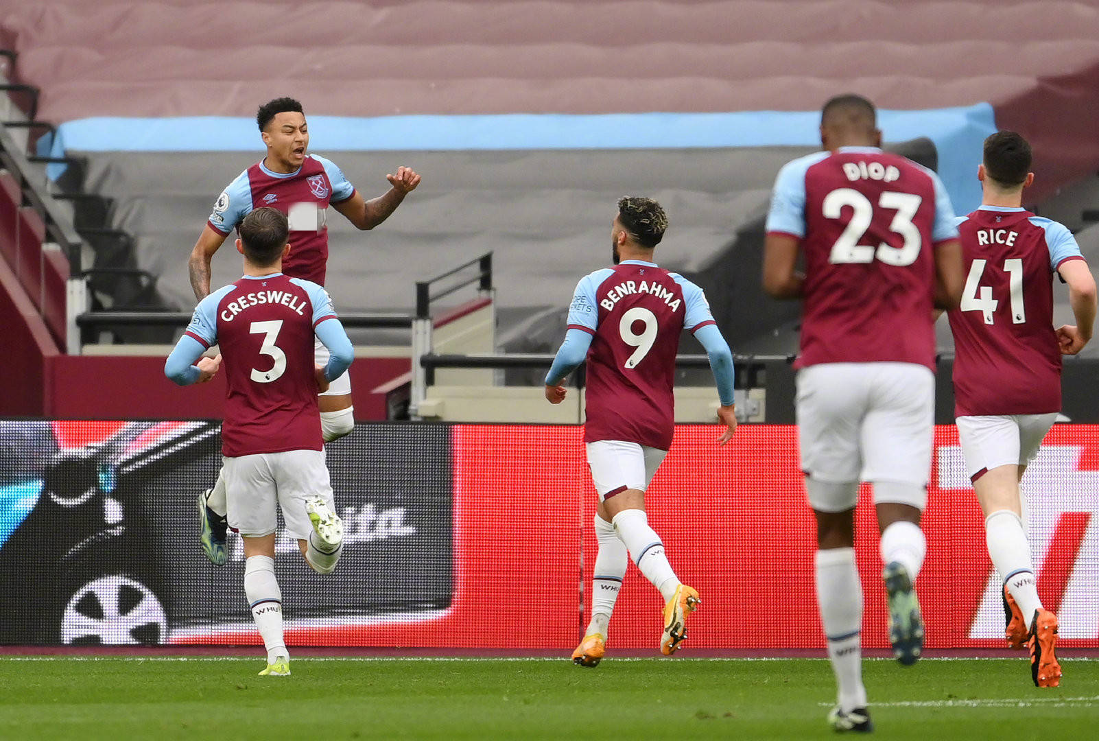 做出了贡献 做出了贡献